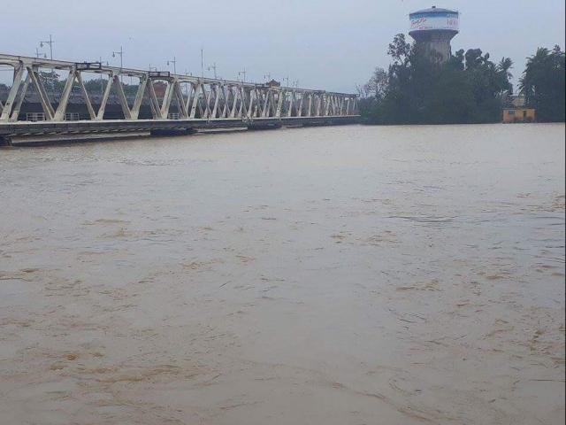 Nước sông lên cao trở lại,  nguy cơ lũ chồng lũ