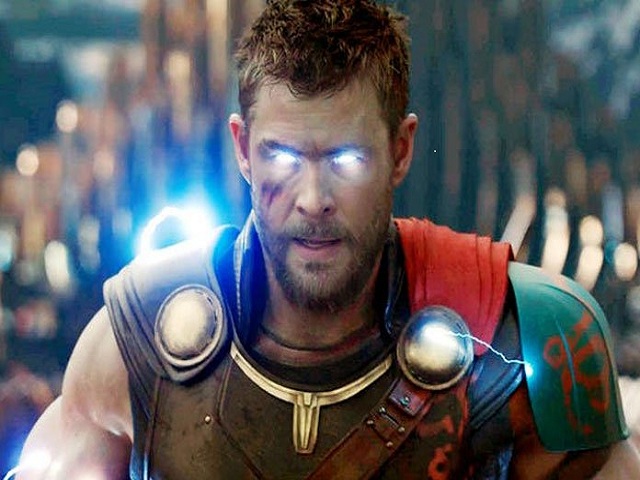 Phim - Điều gì khiến "Thor: Ragnarok" trở thành siêu phẩm ăn khách nhất 2017?