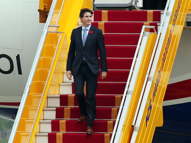 Thủ tướng điển trai của Canada đã tới Hà Nội, thăm chính thức Việt Nam
