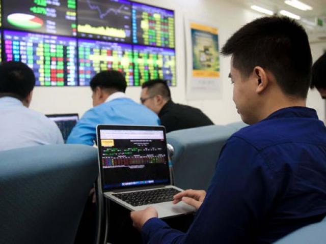 Tin chứng khoán - Chứng khoán chạm mốc lịch sử: Gần 21.000 tỉ đồng/ngày