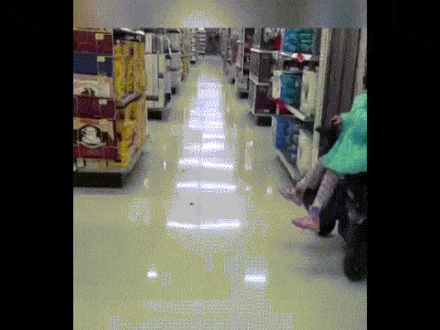 Video Clip Cười - Clip hài: Khi lũ trẻ nhà bạn đi siêu thị