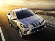 Tin tức ô tô - Toyota Hilux 2017 giá từ 631 triệu đồng tại Việt Nam