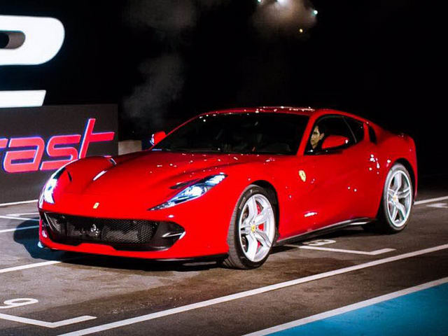 Tin tức ô tô - Siêu xe Ferrari 812 Superfast đến Thái Lan