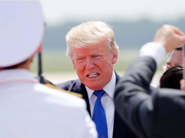 Tin tức trong ngày - Những hình ảnh đầu tiên của ông Donald Trump tại Đà Nẵng