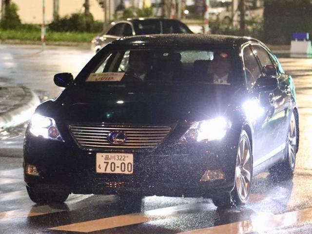 'Giải mã' siêu xe chống đạn của Thủ tướng Nhật