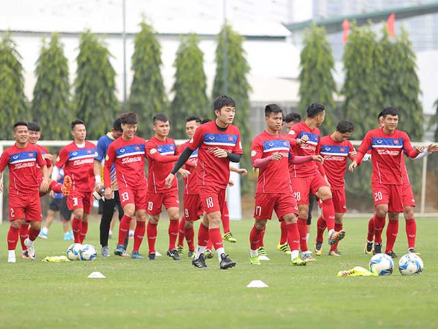 Bóng đá - Lại chuyện "tố chất không thua ai"