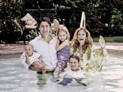 Bạn trẻ - Cuộc sống - Đây là lý do Thủ tướng Canada trở thành thần tượng của gái trẻ