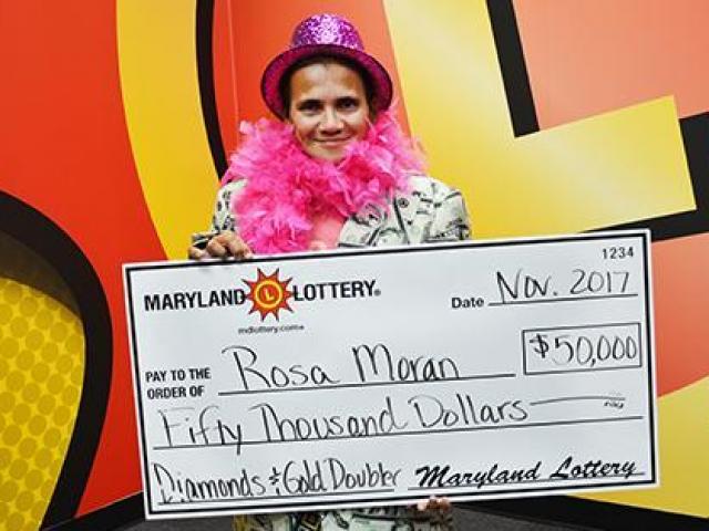 Phi thường - kỳ quặc - Thế lực kì bí "dẫn lối" người phụ nữ Mỹ trúng số 1 tỉ?