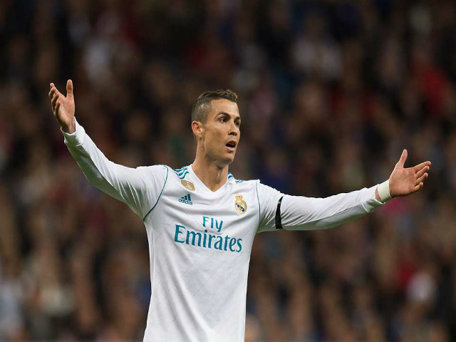 Bóng đá - Nổi điên với Real, đòi về MU: Ronaldo "nói toẹt" 4 lý do