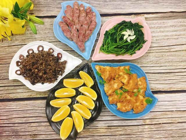 Ẩm thực - "Mắt tròn mắt dẹt" trước mâm cơm đẹp, lạ của bà nội trợ Hà thành