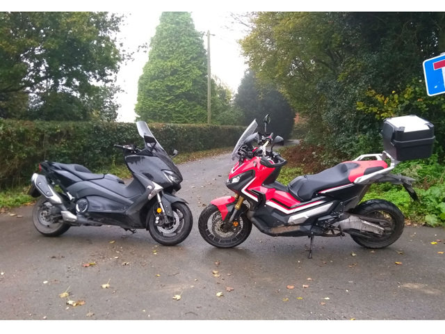 Thế giới xe - Honda X-ADV đọ sức Yamaha TMAX: Kỳ phùng địch thủ