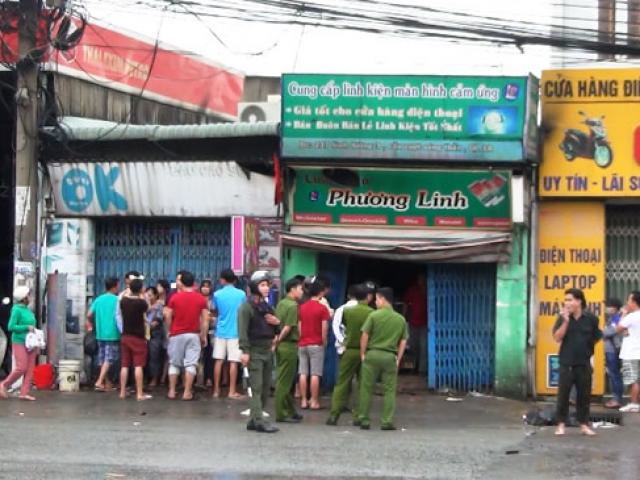 Tin tức trong ngày - Con trai khóc gào khi thấy mẹ tử vong trong đám cháy