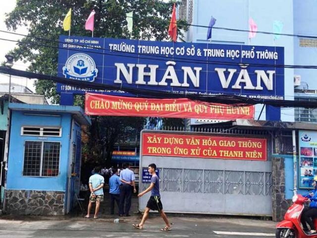 Tin tức trong ngày - Khói lửa ngùn ngụt trong trường học, hàng trăm học sinh ở SG tháo chạy