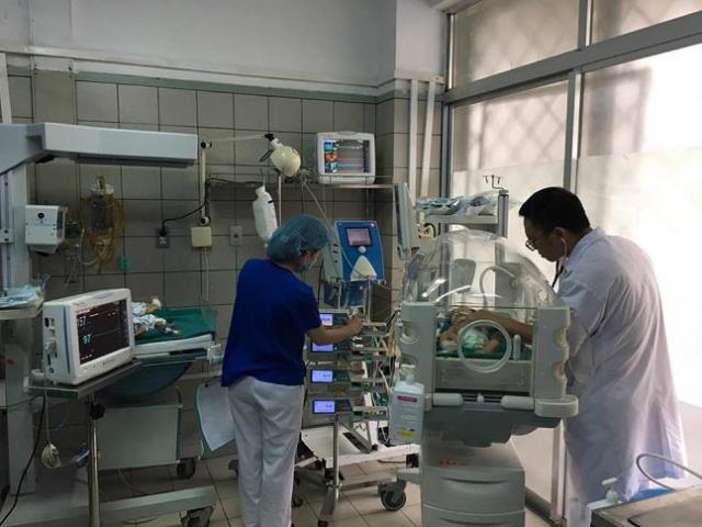 Sức khỏe đời sống - Vụ 4 trẻ tử vong: Thêm nhiều trẻ phải theo dõi chức năng sống từng giờ
