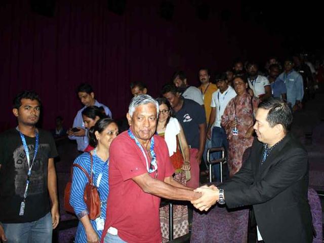 Phim - Phim "Cha cõng con" chiếu tại Liên hoan phim Quốc tế Ấn Độ lần thứ 48