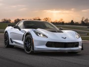 Tin tức ô tô - Bản đặc biệt Chevrolet Corvette kỷ niệm 65 năm