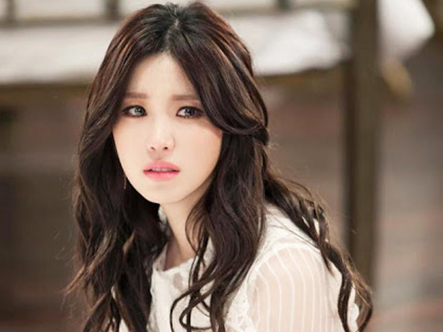 Bạn trẻ - Cuộc sống - Lá thư của mẹ chồng đặt dưới gối làm tôi bật khóc