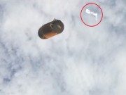 Công nghệ thông tin - Phát hiện UFO màu trắng quay quanh Trái Đất hàng ngàn năm qua