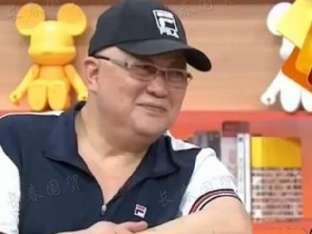 Đời sống Showbiz - "Bao Công" Kim Siêu Quần tái xuất sau ca mổ u não ở tuổi 66