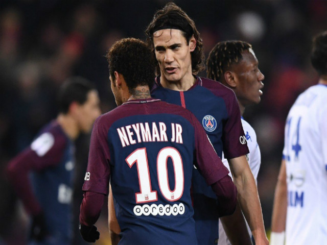 Bóng đá - PSG - Neymar nhường penalty Cavani: Sự trưởng thành của "gã trai hư"