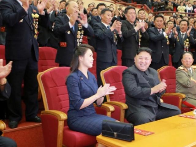 Vẻ đẹp của Đệ nhất phu nhân Triều Tiên khiến Kim Jong-un tự hào