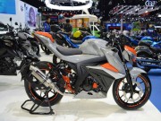 Thế giới xe - Suzuki GSX-S150 độ áo sợi carbon đẹp cuốn hút