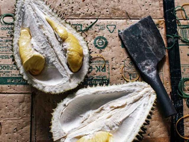 Thị trường - Tiêu dùng - Người Trung Quốc phát "điên" với sầu riêng Malaysia giá 15 USD/múi