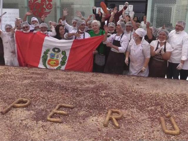 Ẩm thực - Choáng với thanh socola "khủng" nhất thế giới giá hơn 2 tỷ đồng