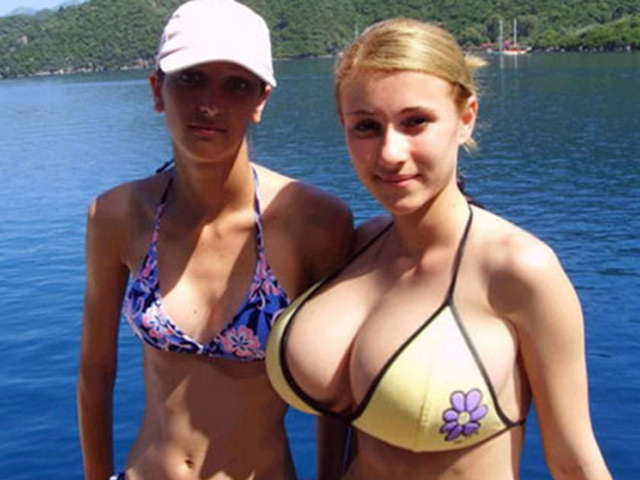 Tranh vui - Đời thật bất công, "kẻ ăn không hết người lần chẳng ra"