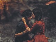 Chàng trai đau đớn khi phát hiện bạn gái cặp bồ với... nữ giới