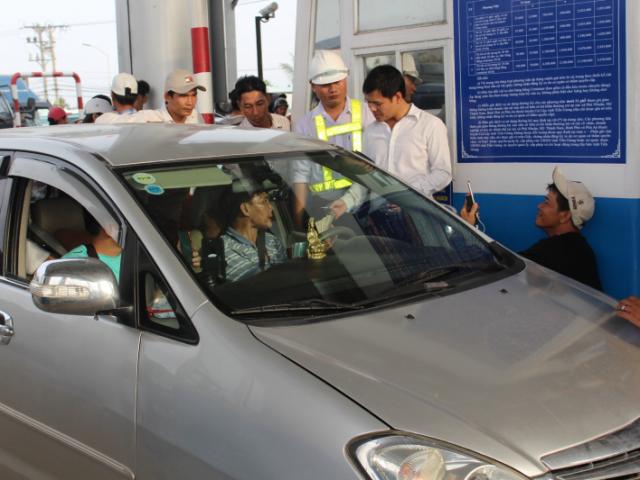 Tin tức trong ngày - Thủ tướng chỉ đạo tạm dừng BOT Cai Lậy, chủ đầu tư nói gì?