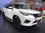 Tin tức ô tô - Toyota Fortuner TRD Sportivo 2017 có giá từ 1,15 tỷ đồng