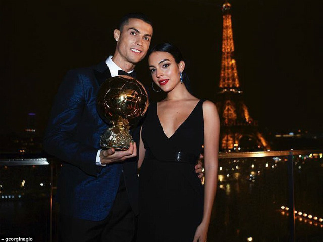 Bóng đá - Quả bóng Vàng 2017: "Siêu nhân" Ronaldo và ngôi sao 5 cánh lấp lánh