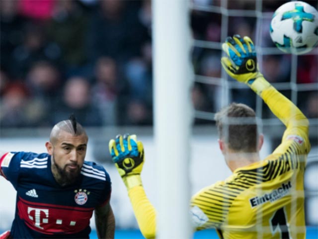 Frankfurt - Bayern Munich: Oằn mình vì khủng hoảng thủ môn