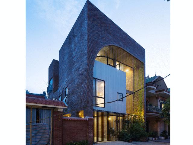 Tài chính - Bất động sản - Căn biệt thự “độc nhất thành Vinh” nổi bần bật trên báo Mỹ