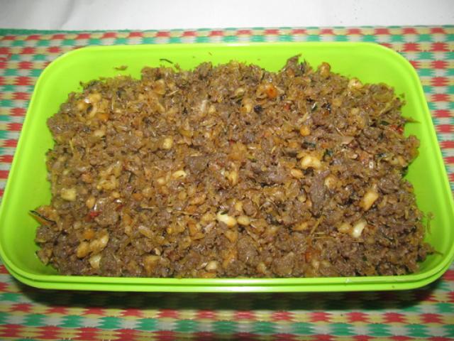 Ẩm thực - Thịt vịt muối sả của chị Hai, "bắt" cơm ngày mưa gió