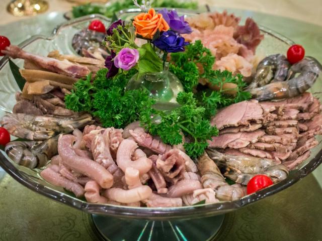 Ẩm thực - "Sốc" với nhà hàng chuyên phục vụ món ăn làm từ của quý động vật