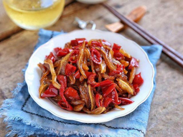 Ẩm thực - Đổi vị ngày đông với món tai heo chiên cay