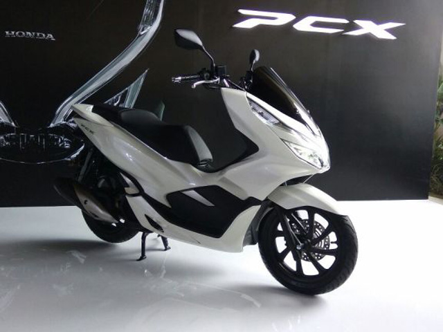 Thế giới xe - PCX 150 hoàn toàn mới ra mắt, đối thủ của Yamaha NMax 155