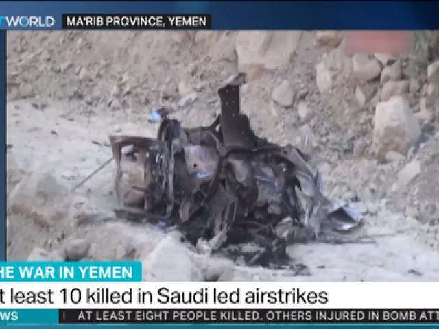 Thế giới - Đang đám cưới, đoàn xe chở cô dâu trúng không kích