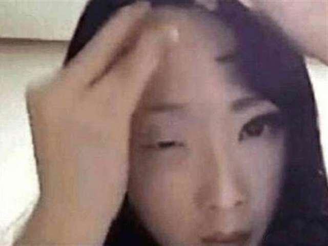 Bạn trẻ - Cuộc sống - Hot girl bỏ lớp trang điểm, 700.000 fan lập tức bỏ theo dõi