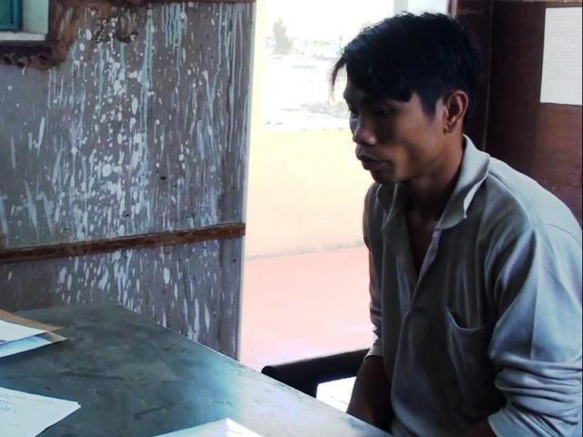 Pháp luật - Xin cục đá bàn nhậu bên cạnh, thanh niên bị chém nguy kịch