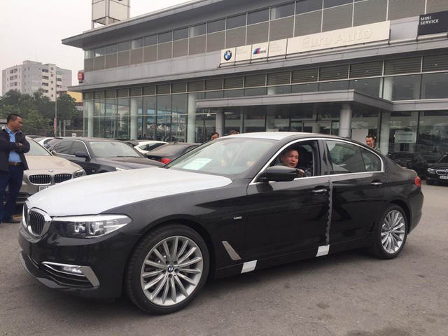 Tin tức ô tô - Bắt gặp BMW 5-Series 2018 xuất hiện tại Việt Nam