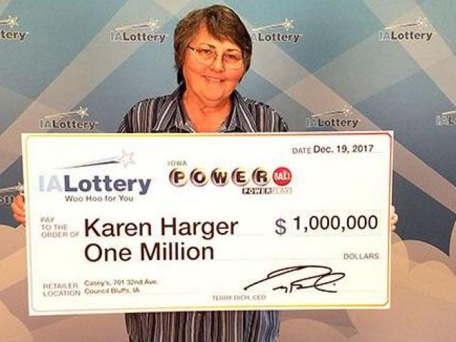 Phi thường - kỳ quặc - Cục tiền 1 triệu USD “rơi vào đầu” 2 tháng mà không biết