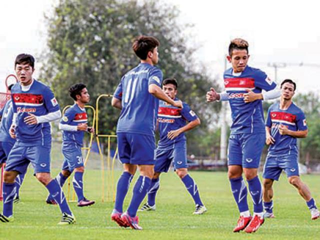 Bóng đá - U23 Việt Nam lo khoảng trống trên ghế dự bị
