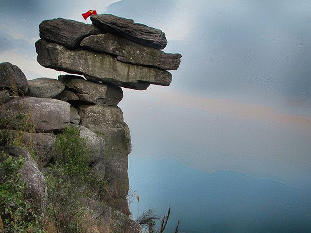 Du lịch - Truy tìm những địa danh Việt Nam đẹp như trời Âu khiến giới trẻ "phát cuồng"