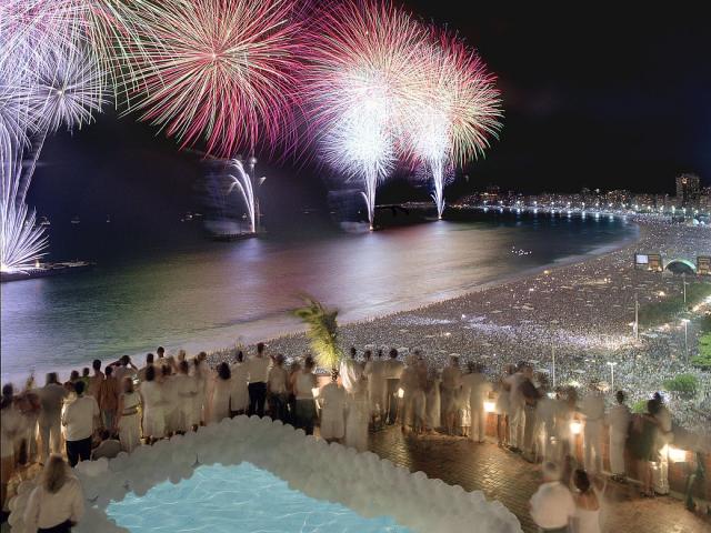 Du lịch - Top 11 địa điểm đón giao thừa tưng bừng nhất thế giới