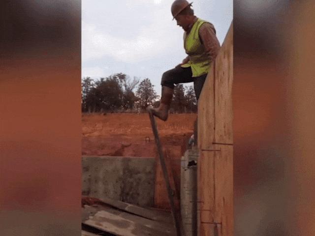 Tranh vui - Đừng hỏi tại sao phụ nữ lại sống lâu hơn đàn ông