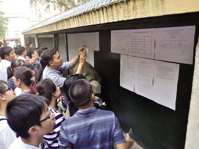 Tuyển sinh lớp 10 tại Hà Nội: Hàng vạn “dê vàng” có thể phải học dân lập, trường nghề