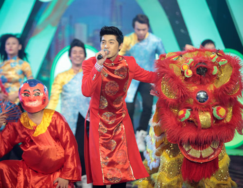 Yến Trang nhảy Gangnam Style đón năm mới - 12